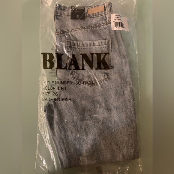 Blank NYC Jeans - Picture 7 of 7
